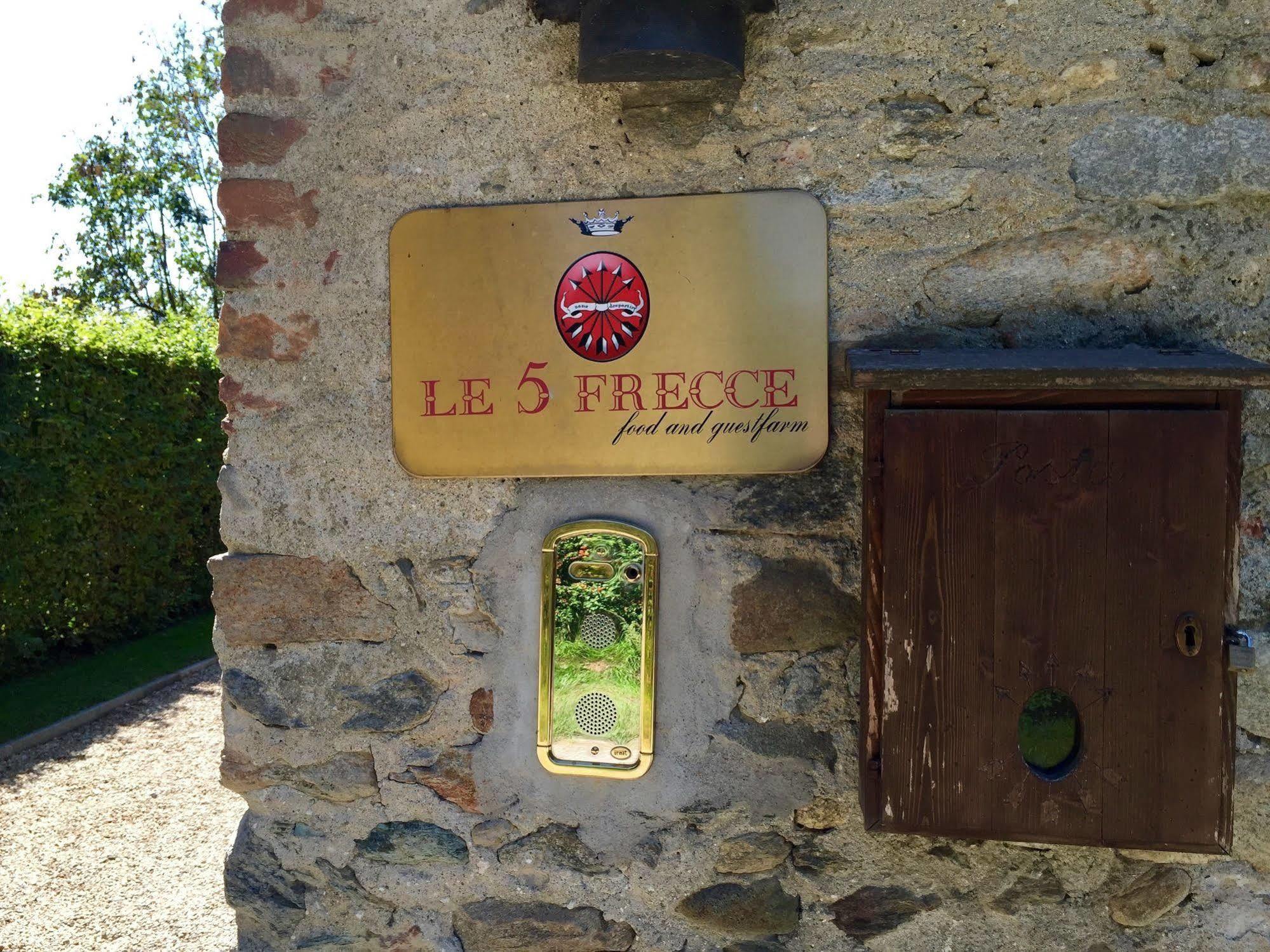 Le 5 Frecce Villa Cavour Exterior photo